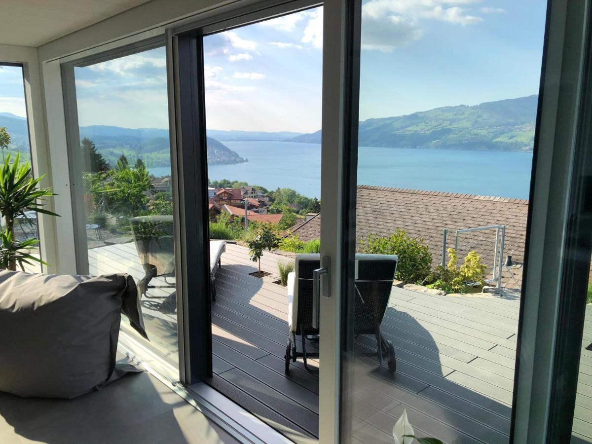 Moderne Unterkunft mit Panoramablick auf Thunersee Krattigen Exterior foto